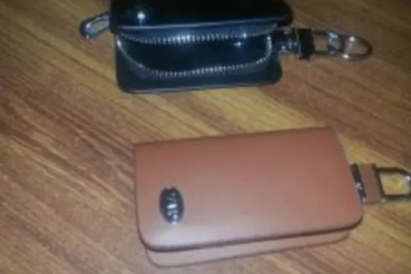 Key Chain Leather Pouch