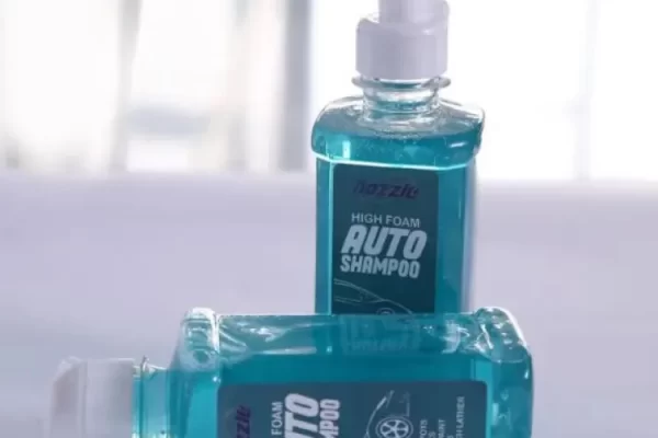 Dazzle Auto Shampoo